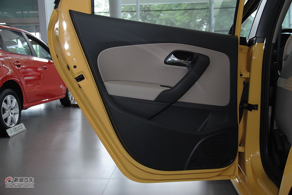 2011款POLO致酷版1.6自动