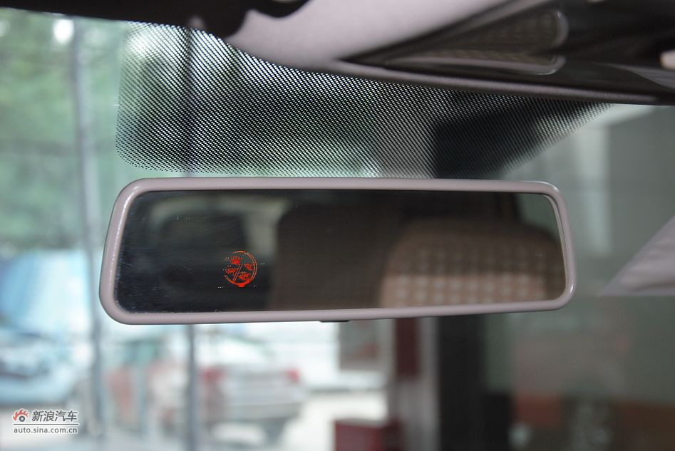 2011款POLO致酷版1.6自动