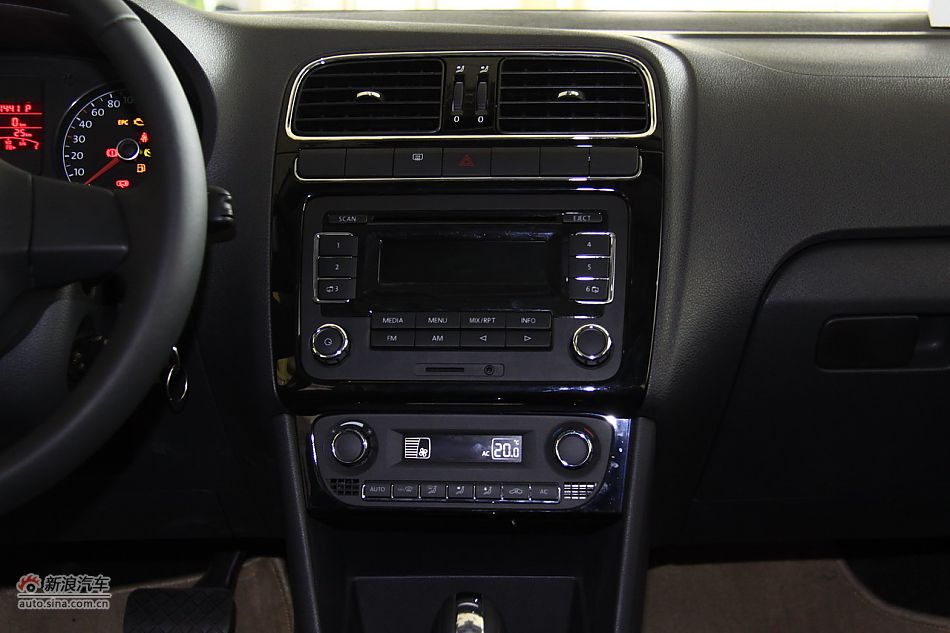 新POLO两厢1.4L致酷版