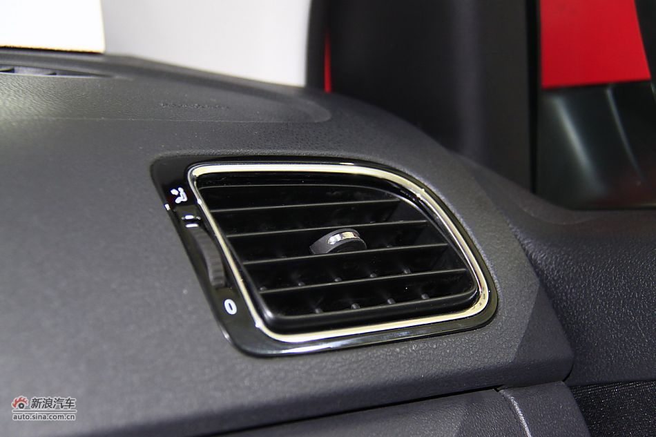 新POLO两厢1.4L致酷版