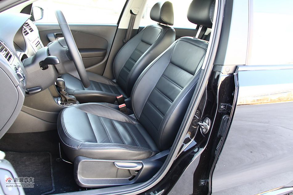 新polo内饰整体
