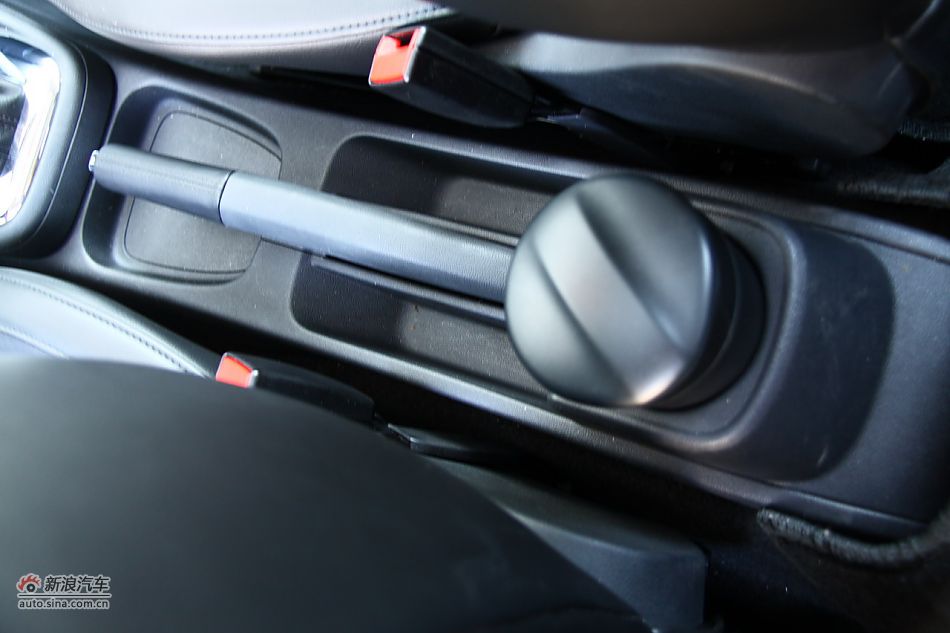 新polo内饰细节
