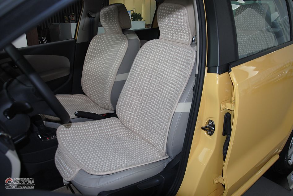 2011款POLO致酷版1.6自动