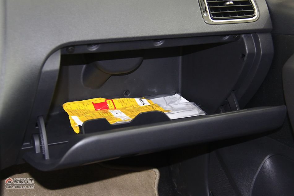 新POLO两厢1.4L致酷版