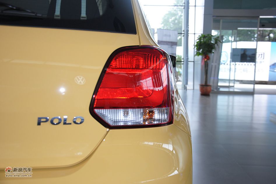2011款POLO致尚版1.4自动
