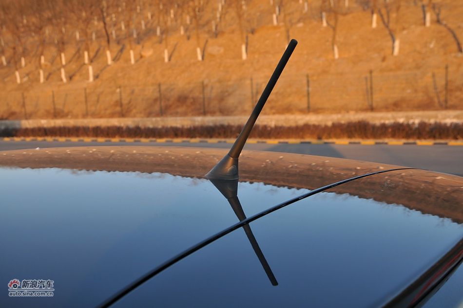 2011款POLO致酷版1.4L自动实拍