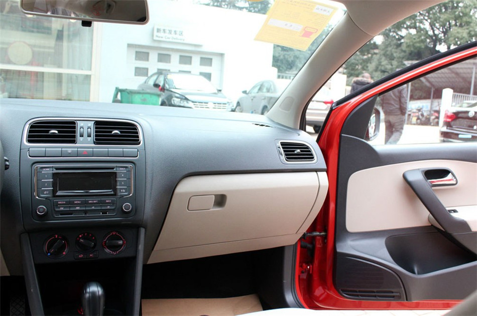 2013款 POLO 1.6L自动舒适版
