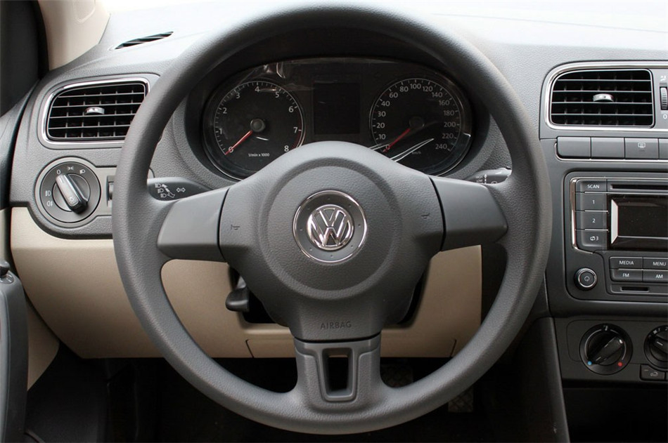 2013款 POLO 1.6L自动舒适版