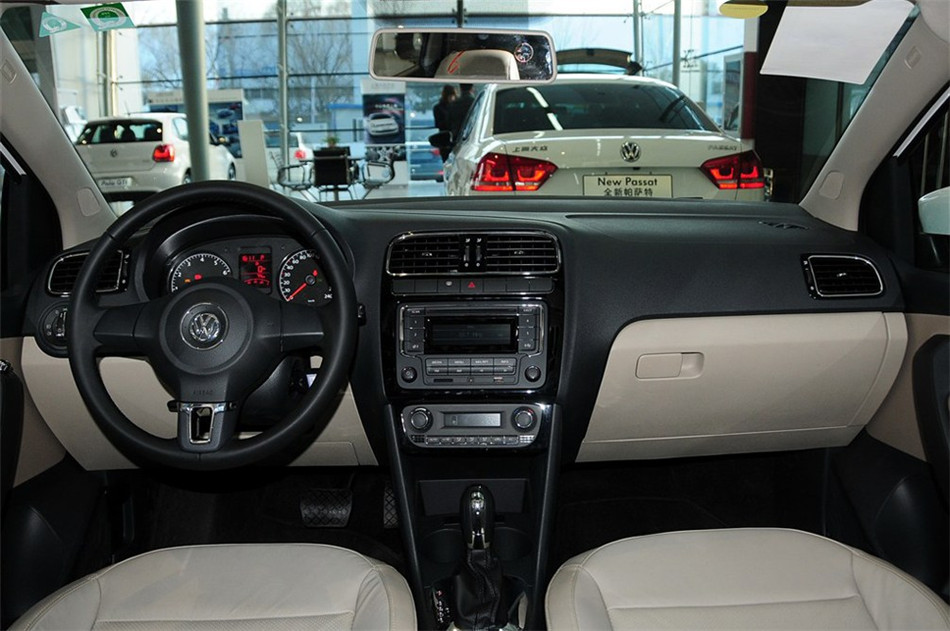 2013款 POLO 1.6L自动豪华版