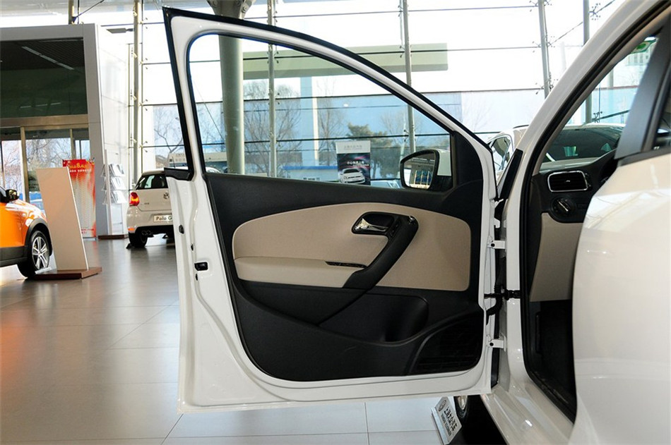 2013款 POLO 1.6L自动豪华版