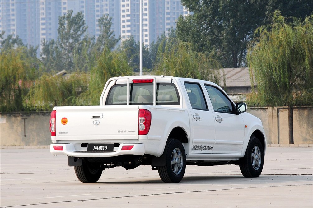 翥5 2011 2.8L MT 澫Ӣ  