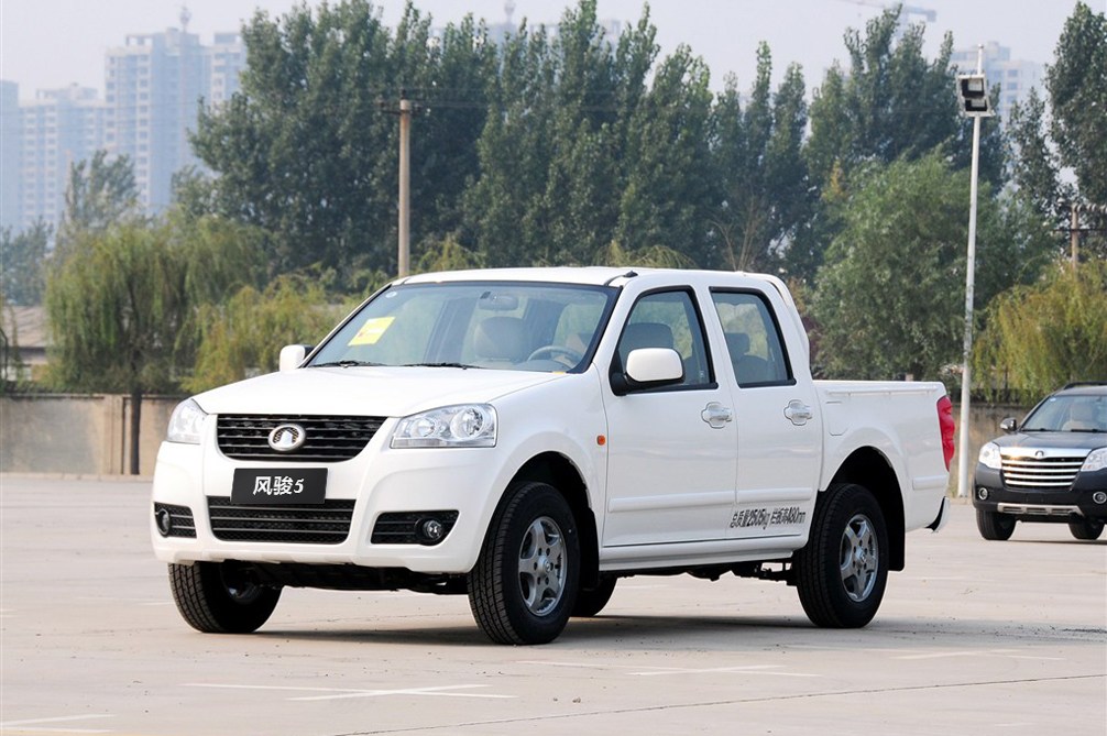 风骏5 2011款 2.8L MT 商务版精英型 外观 