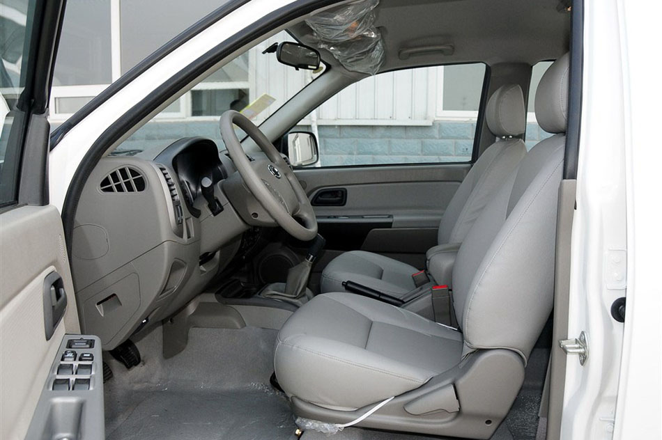 翥5 2011 2.8L MT 澫Ӣ ռ 