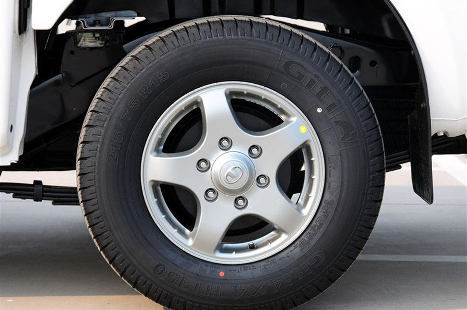 风骏5 2011款 2.8L MT 商务版精英型 细节