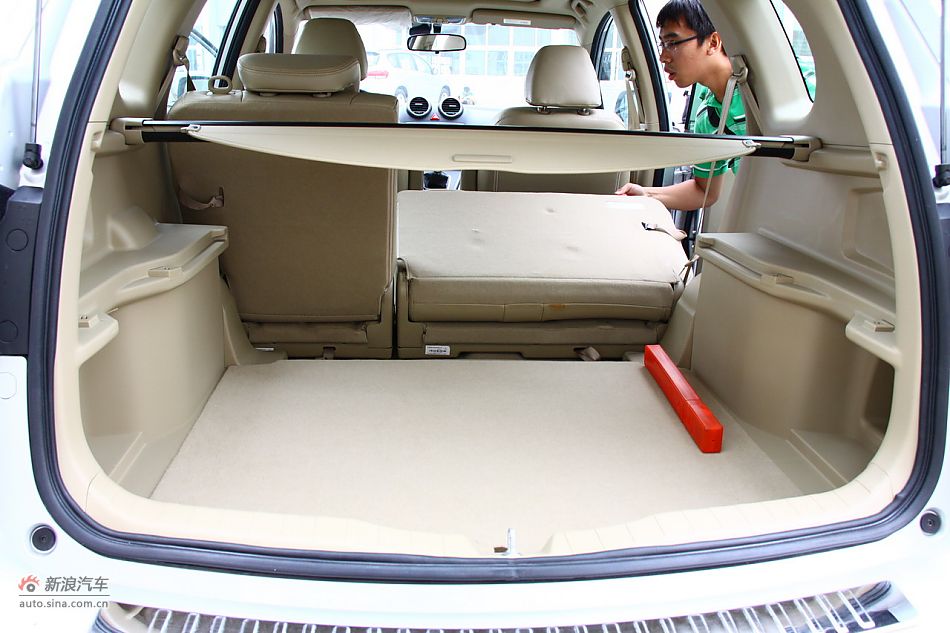 哈弗H6座椅空间