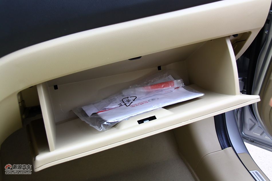 哈弗H6座椅空间