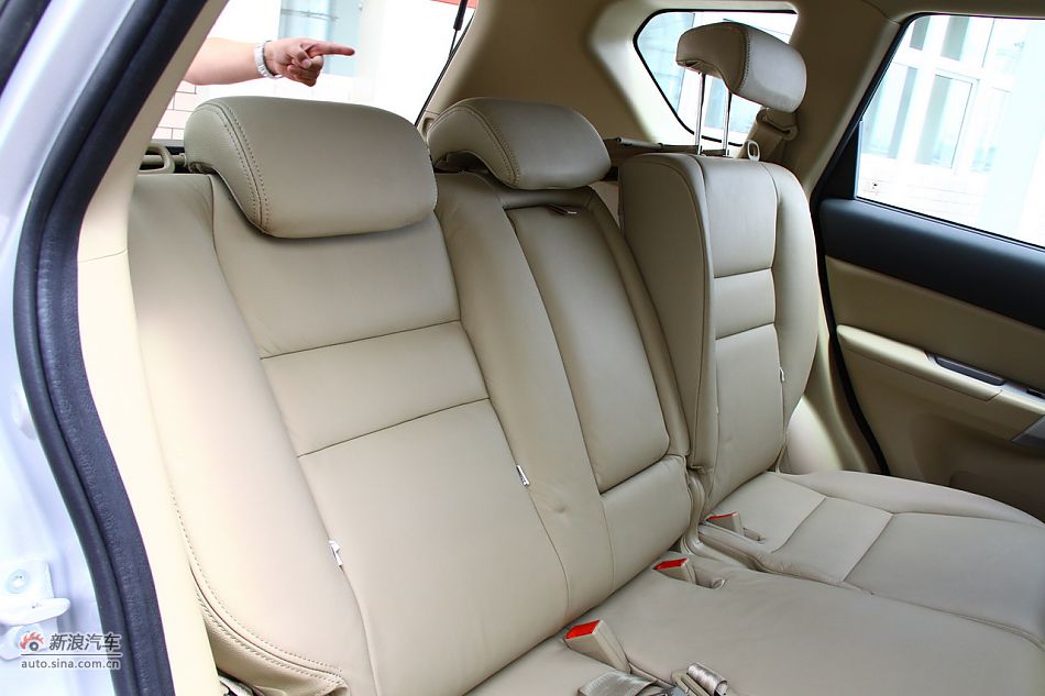 哈弗H6座椅空间