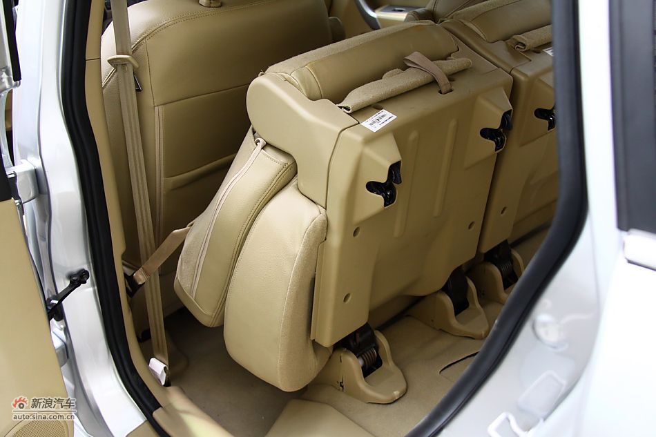 哈弗H6座椅空间
