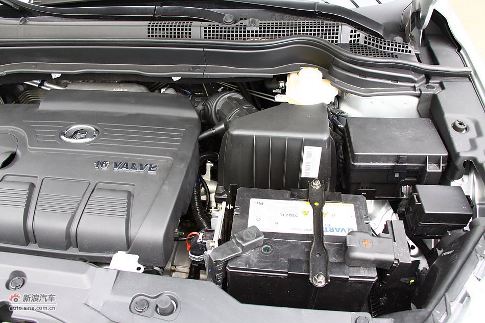 哈弗H6引擎底盘