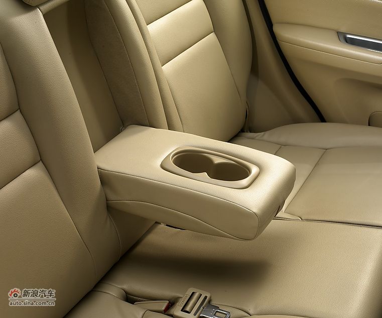 2011款哈弗H6官方图