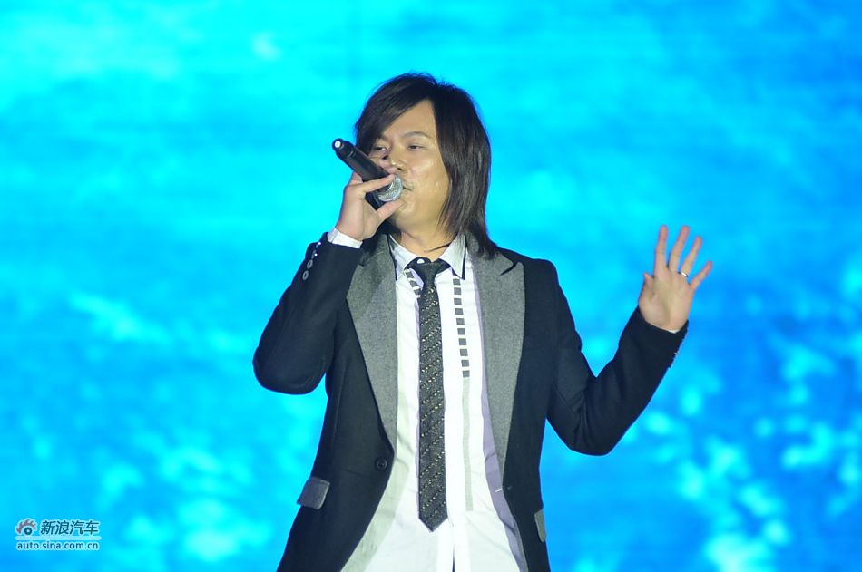 台湾歌手杨培安