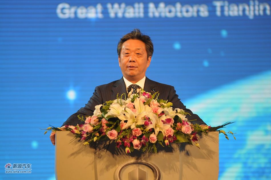 中汽协会会长董杨