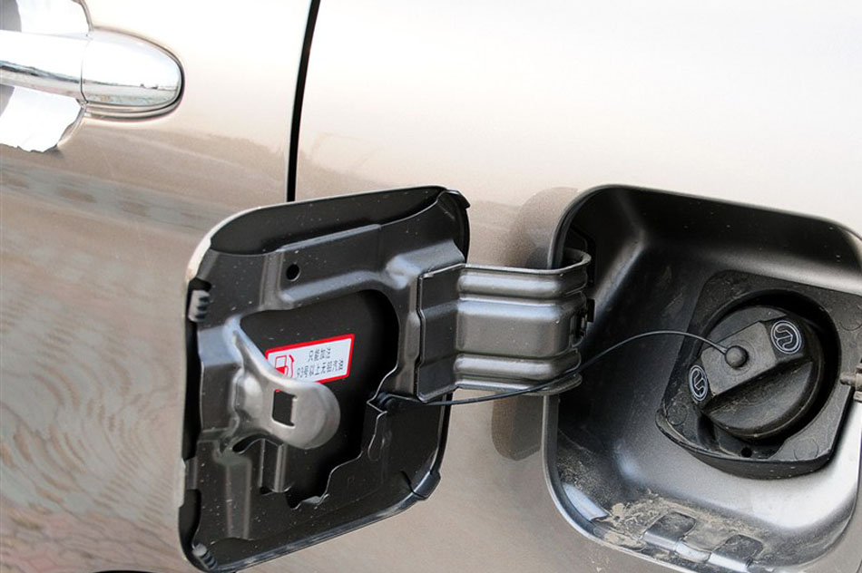 2013款1.5T 手动四驱精英型 细节