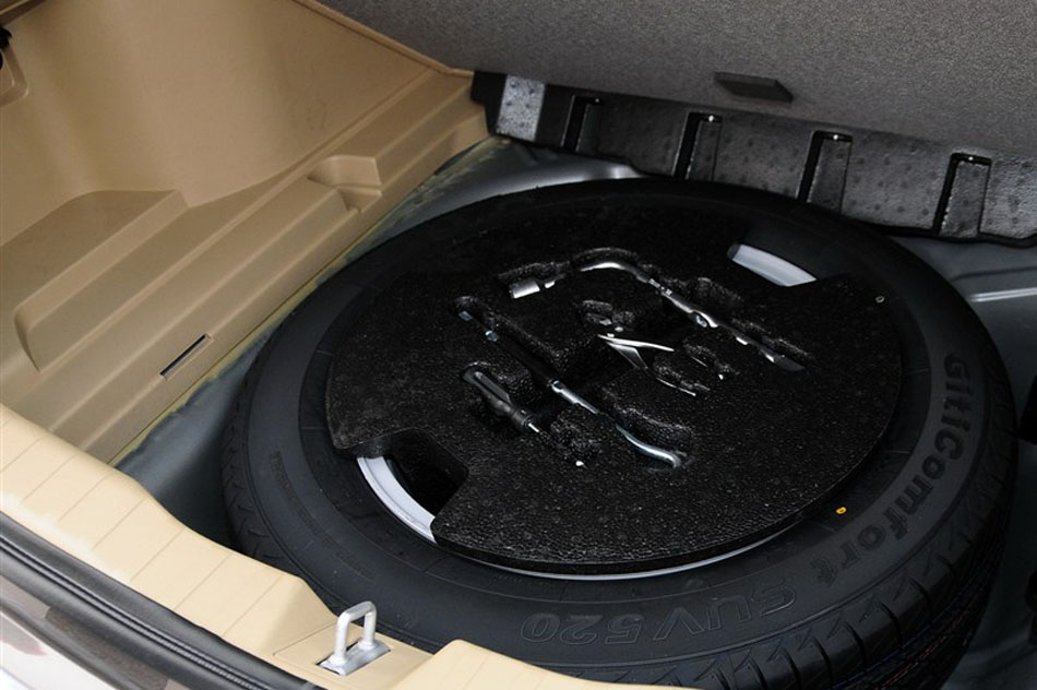 2013款1.5T 手动四驱精英型 细节