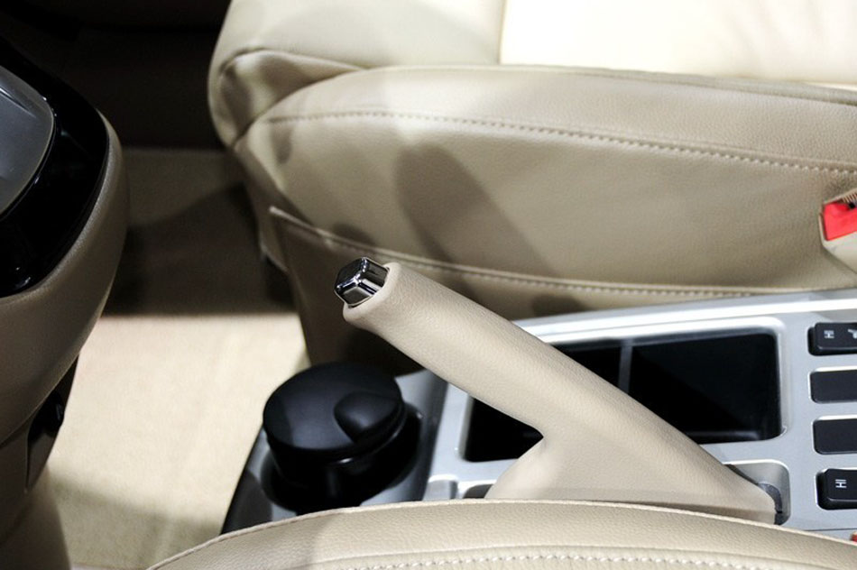2013款哈弗H6运动版 内饰