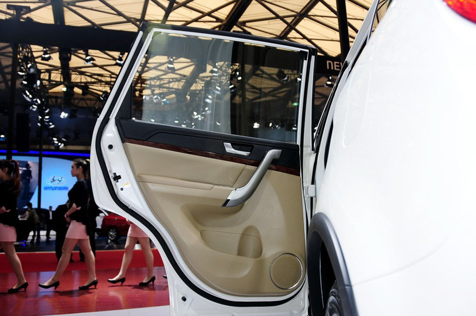 2013款哈弗H6运动版 空间