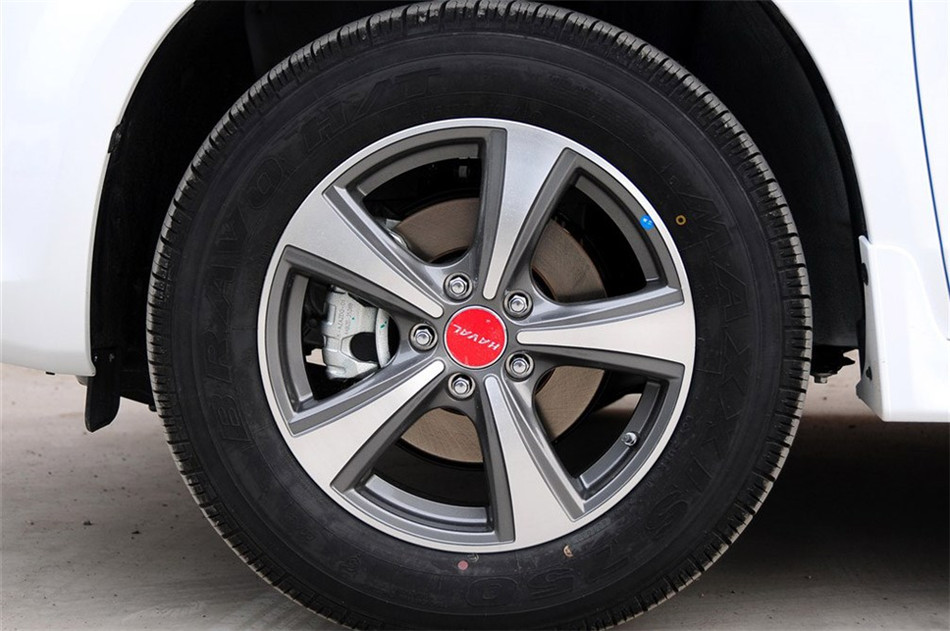 2013款哈弗H6升级版1.5T手动两驱精英型