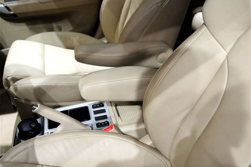 2013款哈弗H6运动版1.5T手动两驱尊贵型