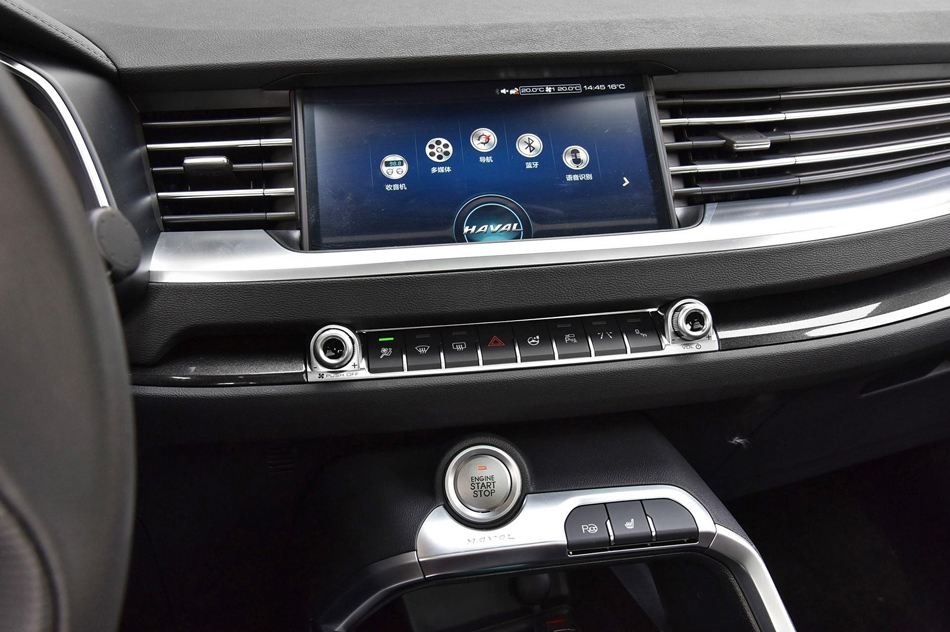 2018款 换代 红标 1.5T 自动超豪型 内饰