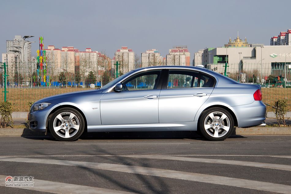 2011款宝马3系高清实拍