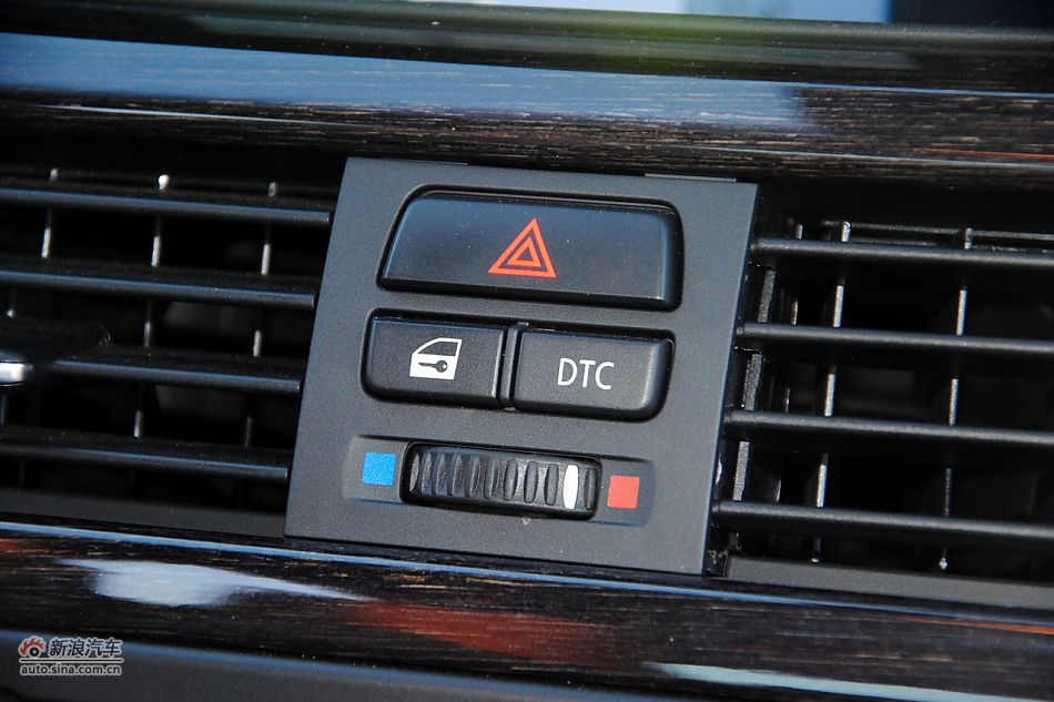 2011款宝马3系高清实拍