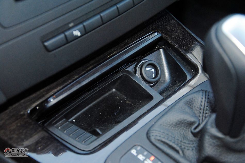 2011款宝马3系高清实拍