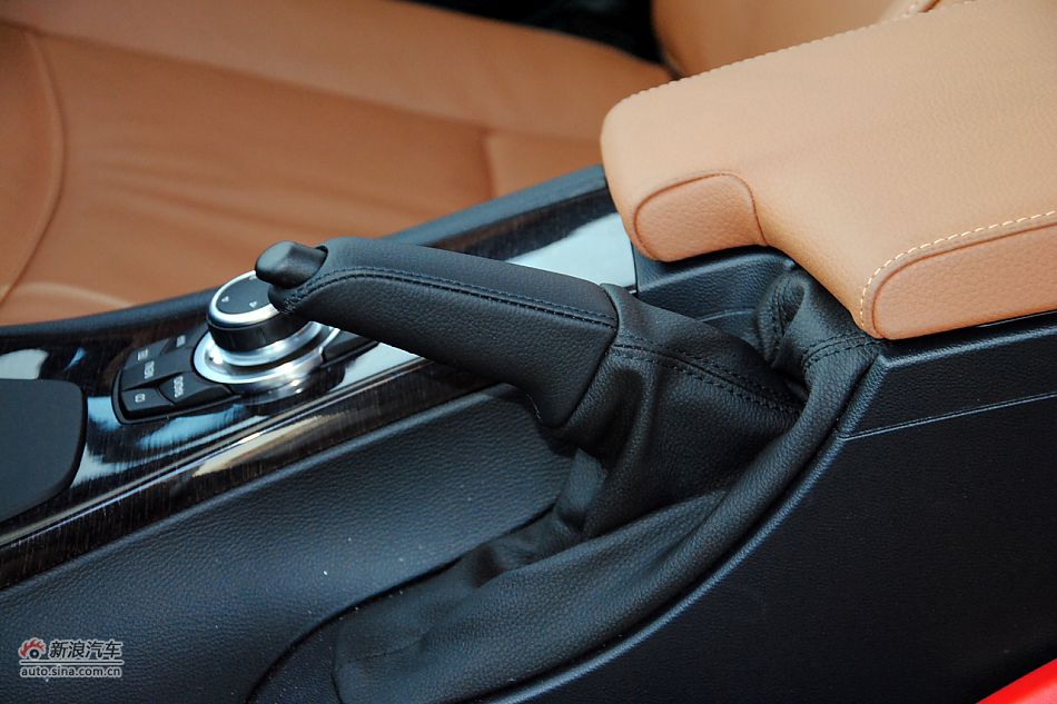 2011款宝马3系高清实拍