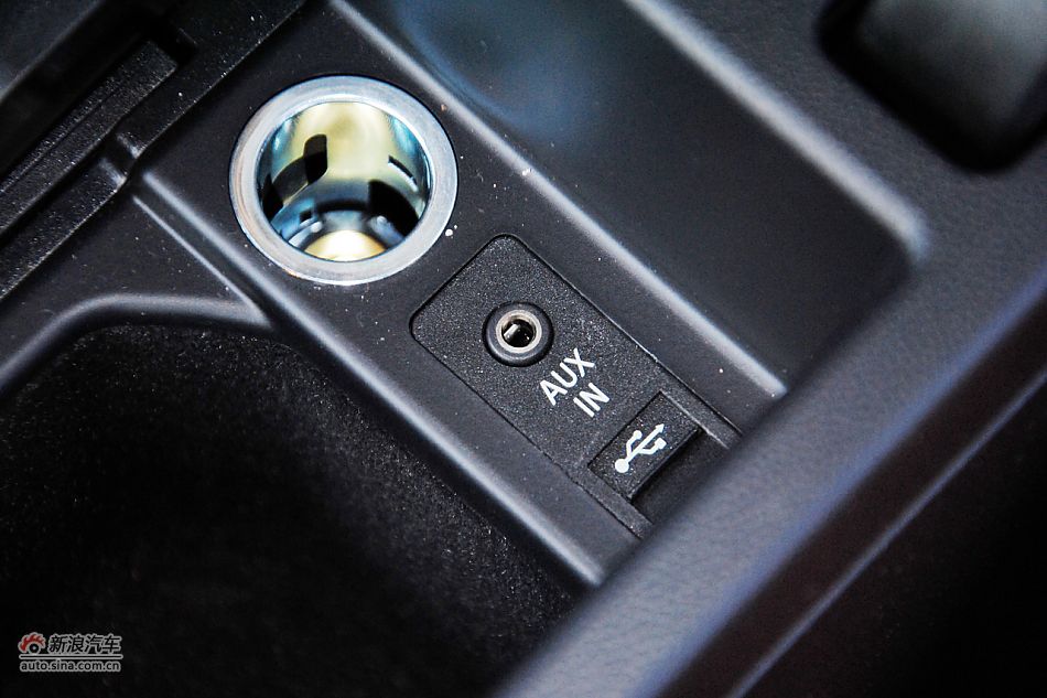 2011款宝马3系高清实拍