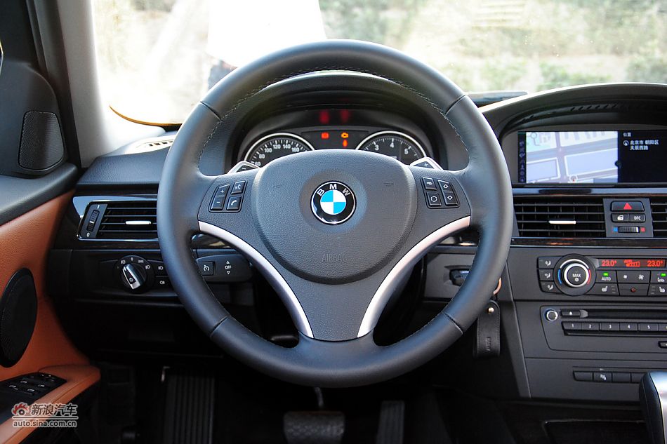 2011款宝马3系高清实拍