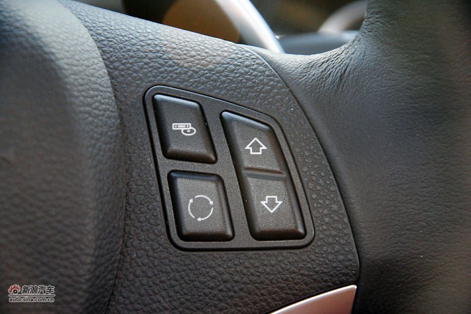 2011款宝马3系高清实拍