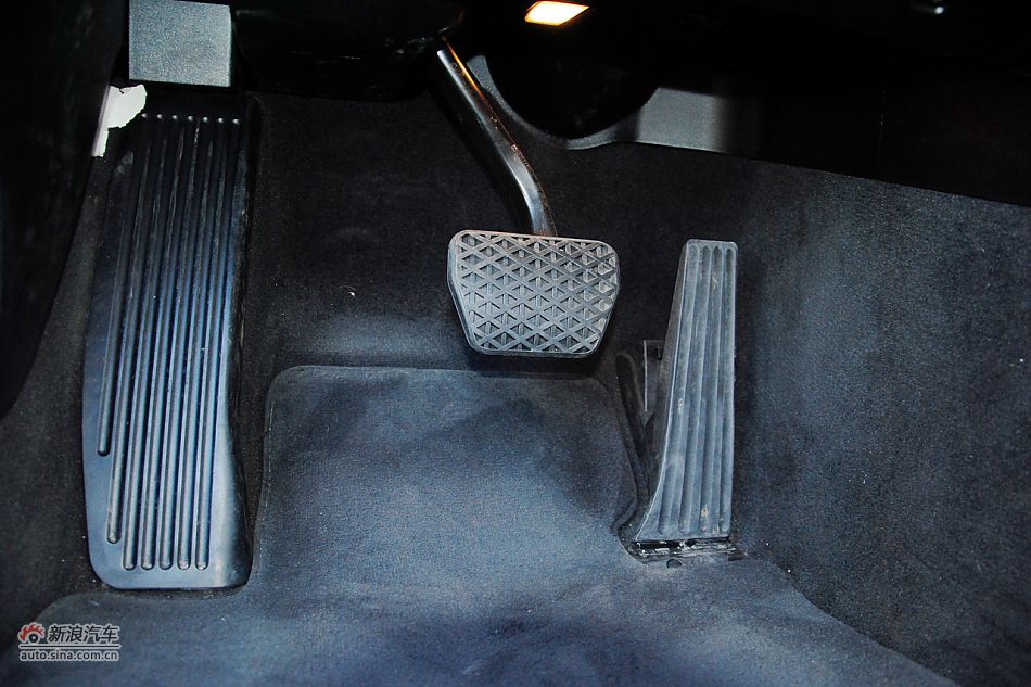 2011款宝马3系高清实拍