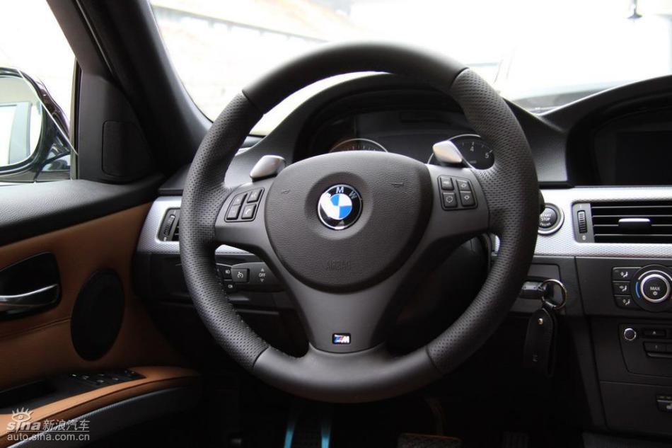 BMW 325i M运动型内饰实拍图