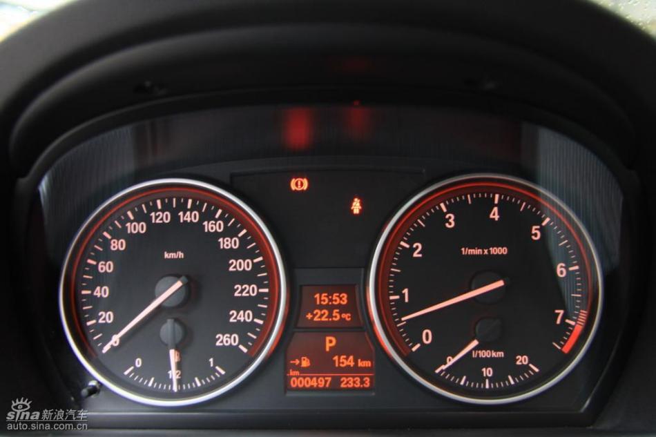 BMW 325i M运动型内饰实拍图