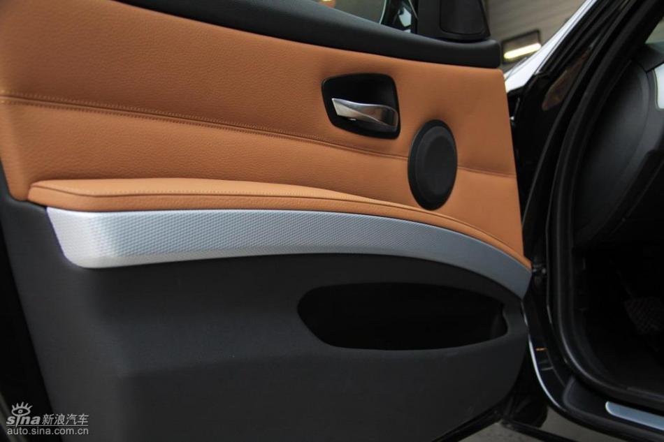 BMW 325i M运动型内饰实拍图