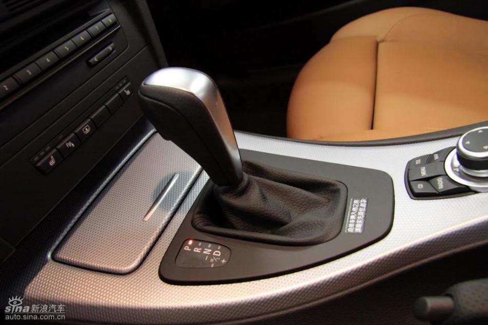 BMW 325i M运动型内饰实拍图