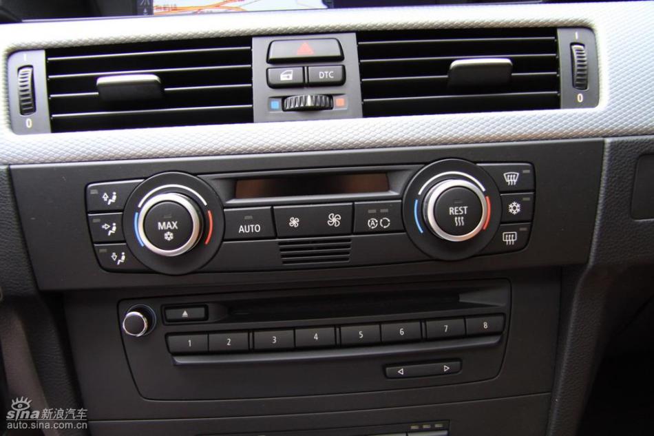 BMW 325i M运动型内饰实拍图