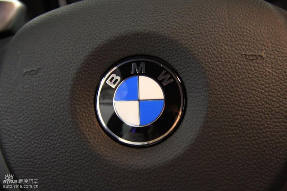 BMW 325i M运动型内饰实拍图