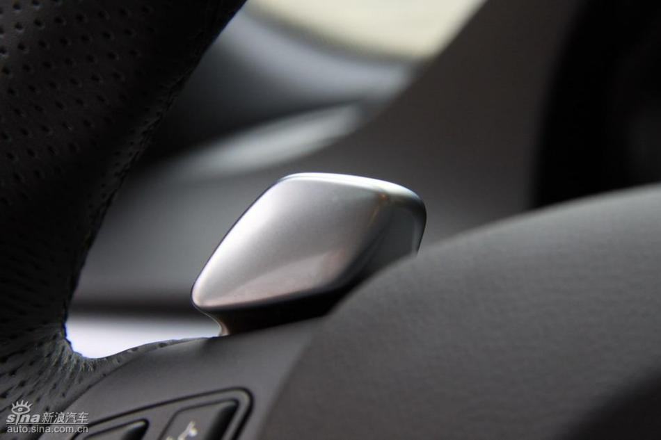 BMW 325i M运动型内饰实拍图