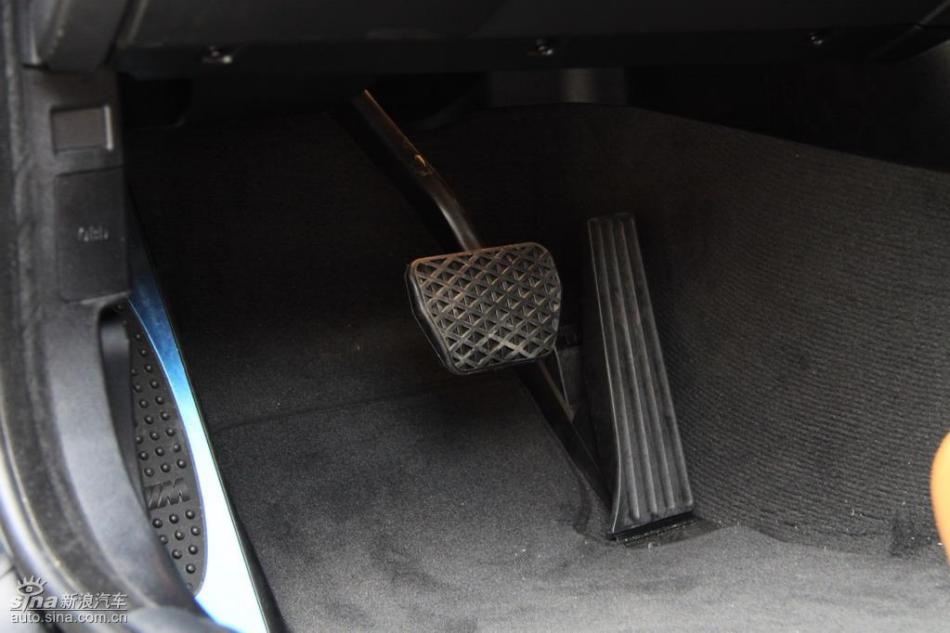 BMW 325i M运动型内饰实拍图