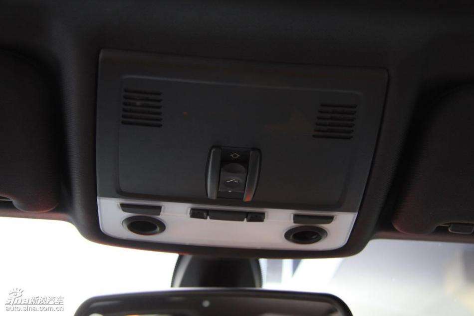 BMW 325i M运动型内饰实拍图
